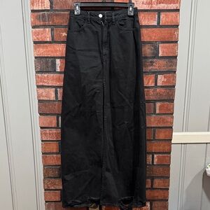 ICON DENIM Black Skirt